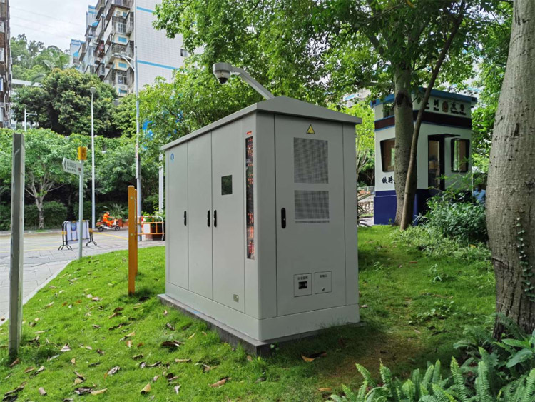 觸想工業(yè)一體機(jī)應(yīng)用于戶外電力機(jī)柜